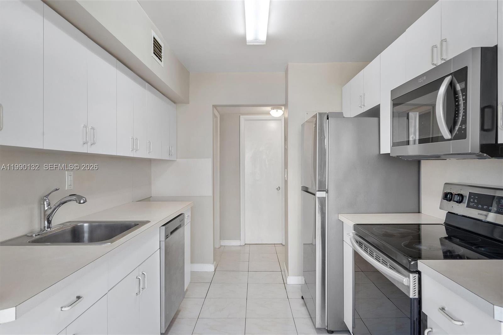 250 180th Dr #456 Sunny Isles Beach, FL 33160