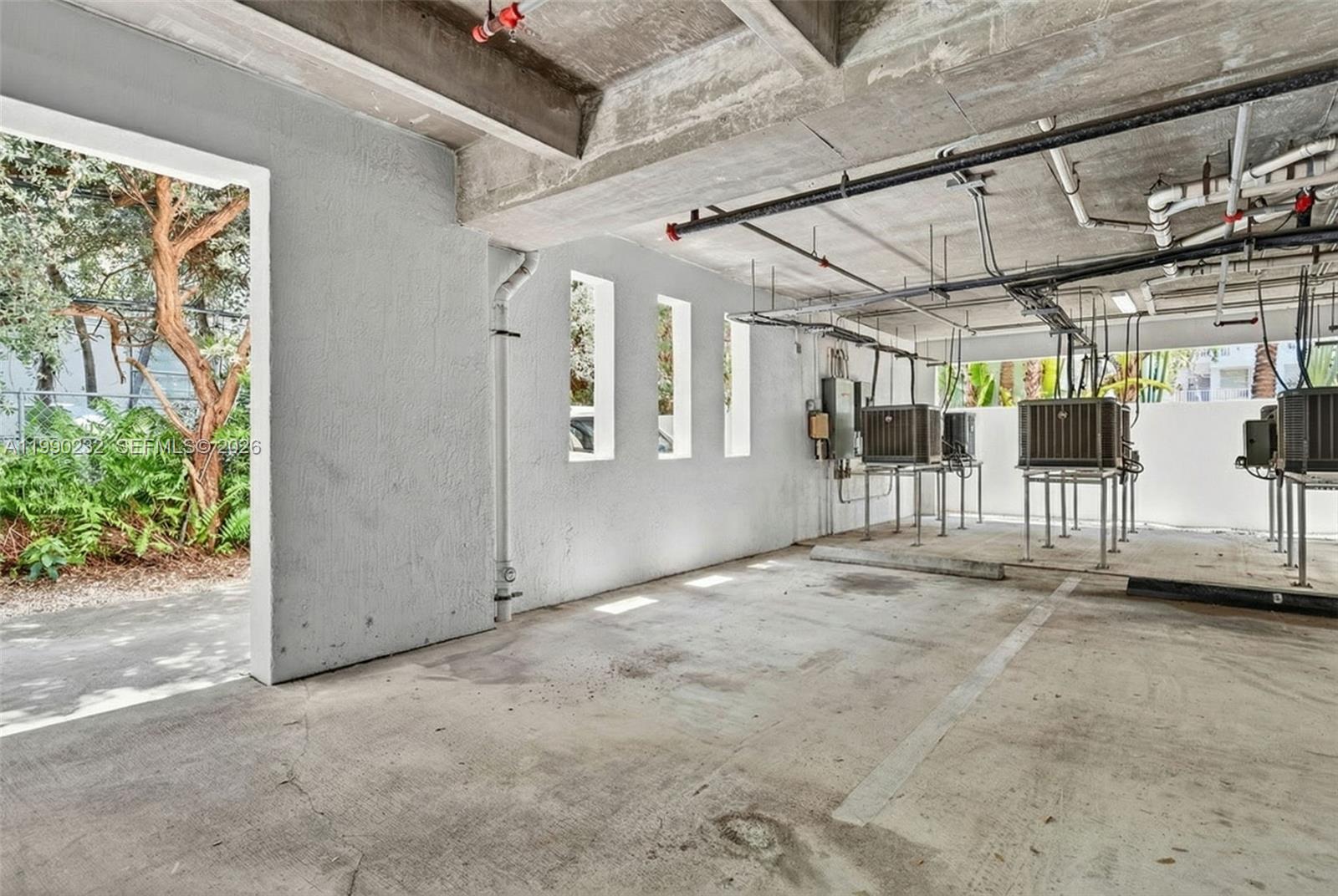 630 85th St #104 Miami Beach, FL 33141