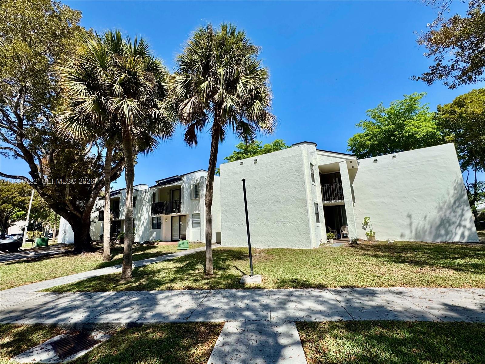 3610 SW 114th Ave #4-202 Miami, FL 33165