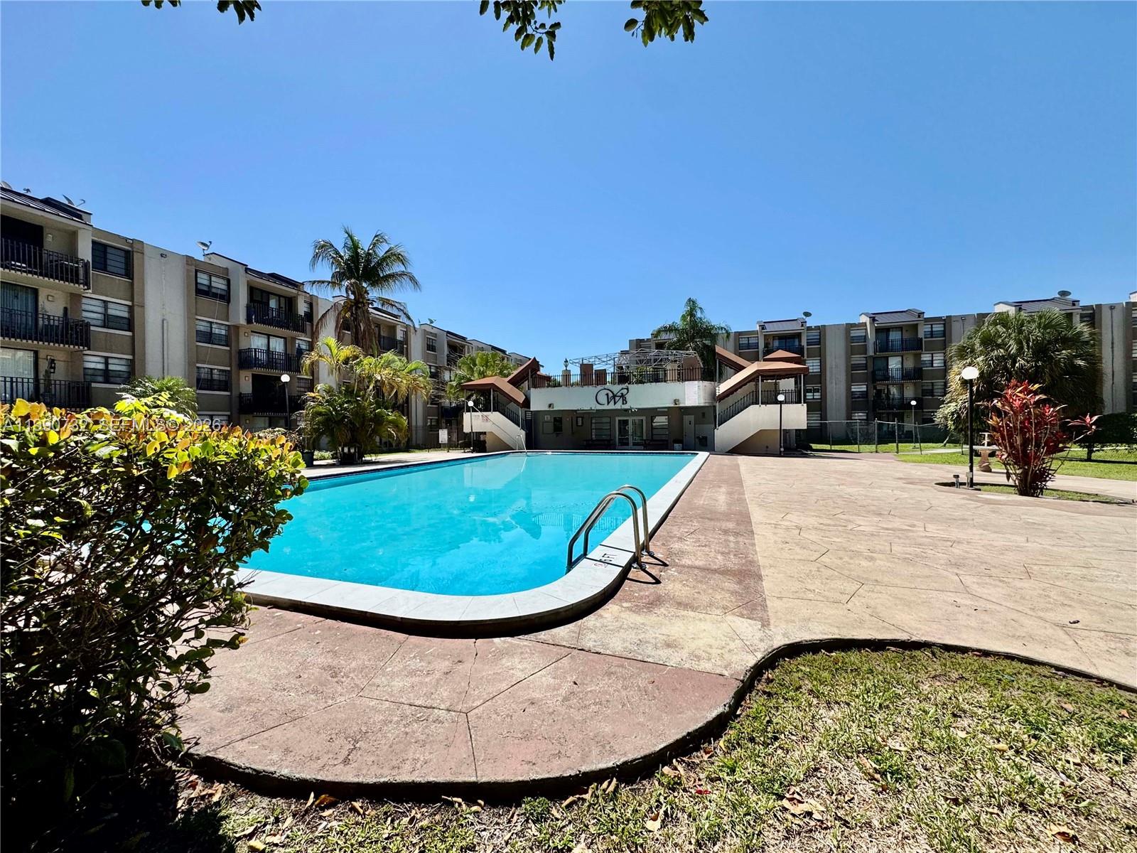 3610 SW 114th Ave #4-202 Miami, FL 33165