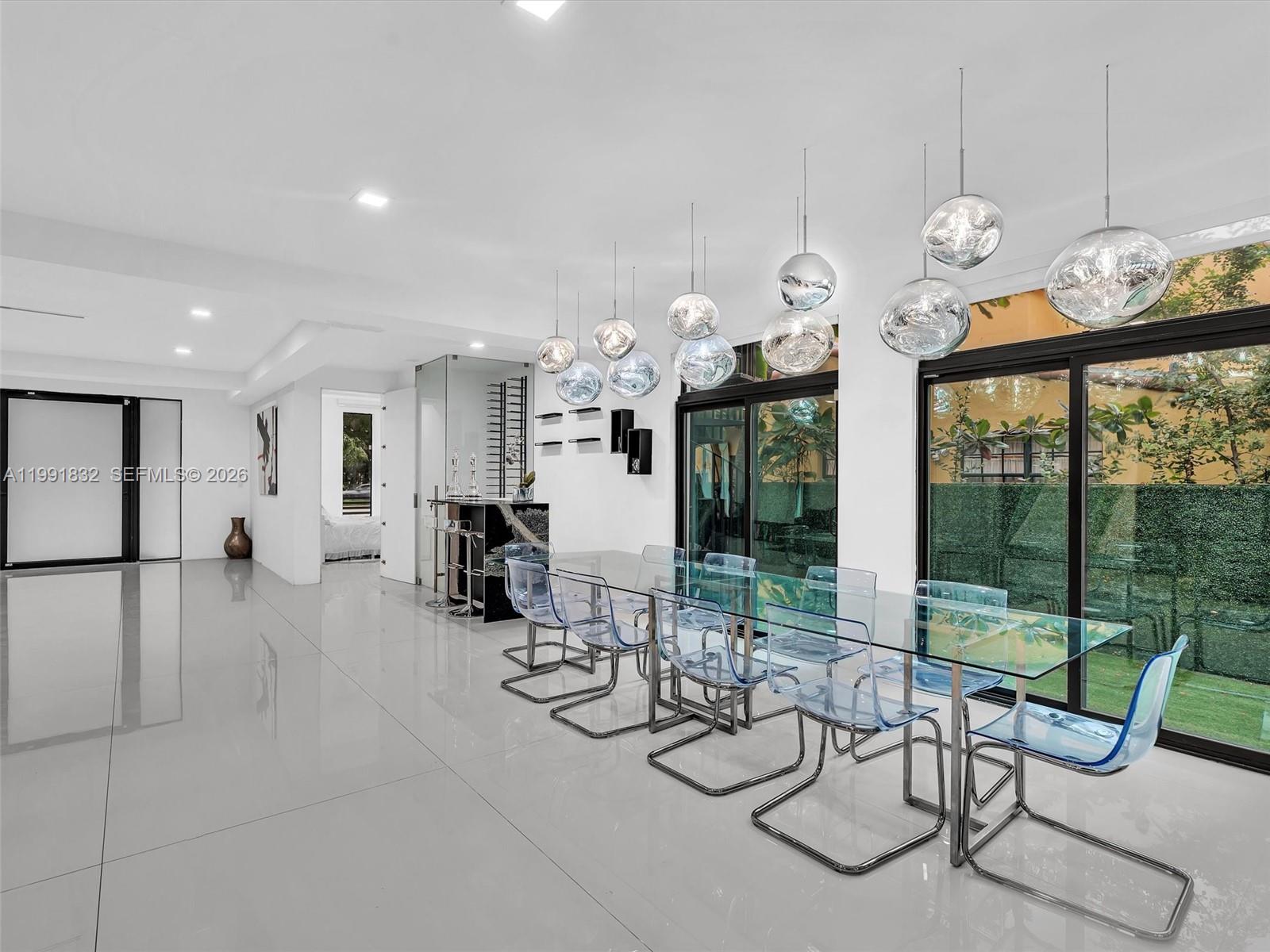 3010 Alton Rd Miami Beach, FL 33140