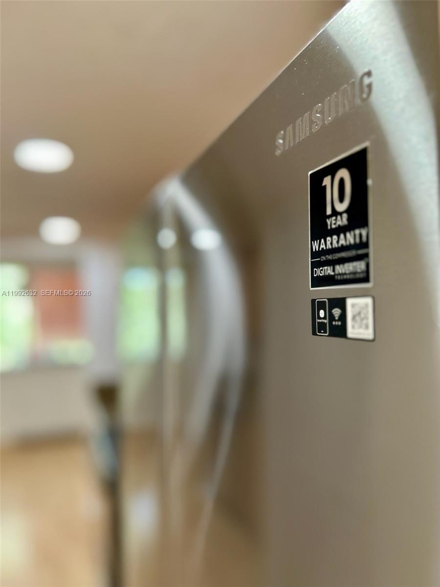 7451 NW 16th St #304 Plantation, FL 33313