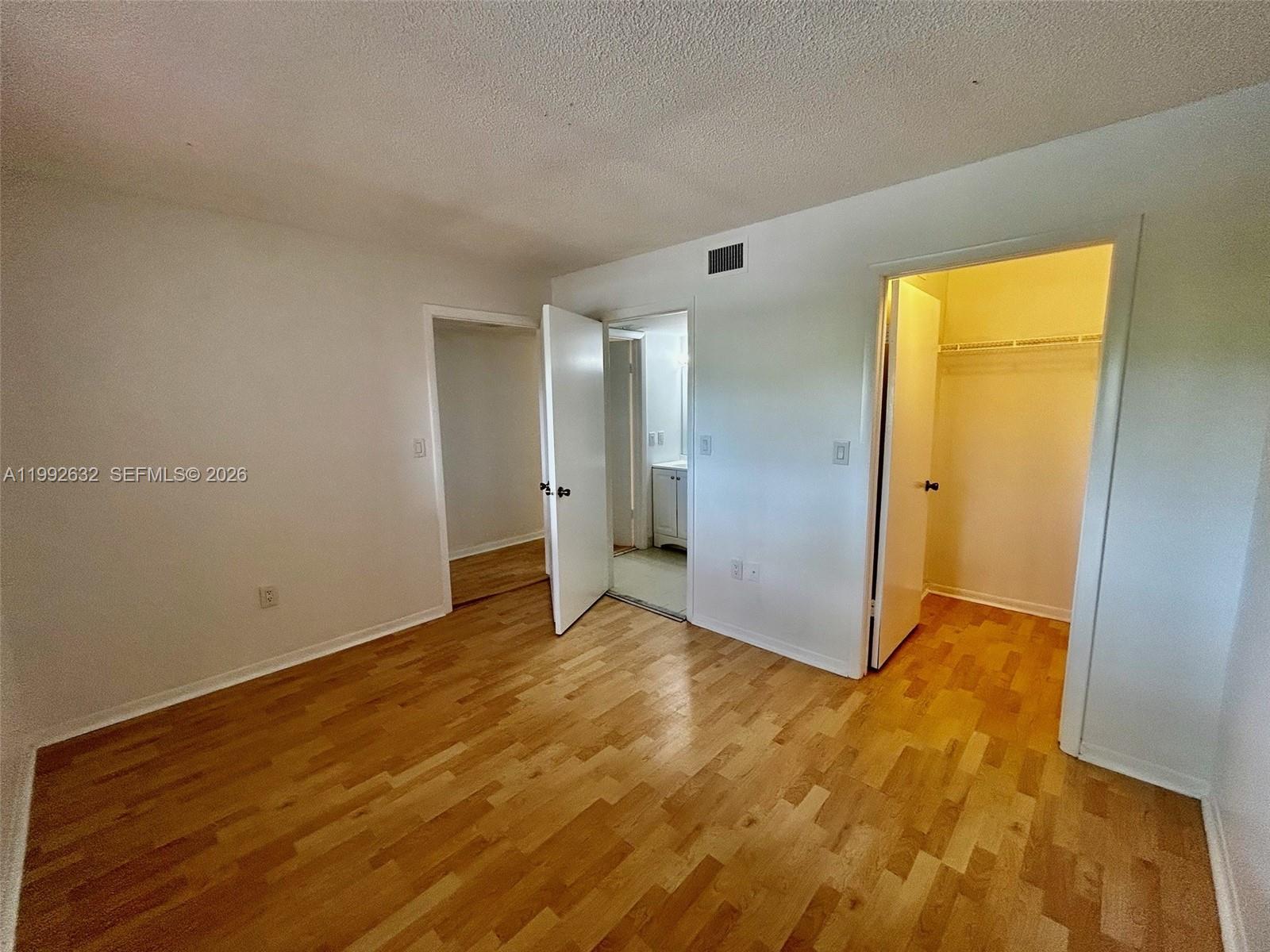 7451 NW 16th St #304 Plantation, FL 33313