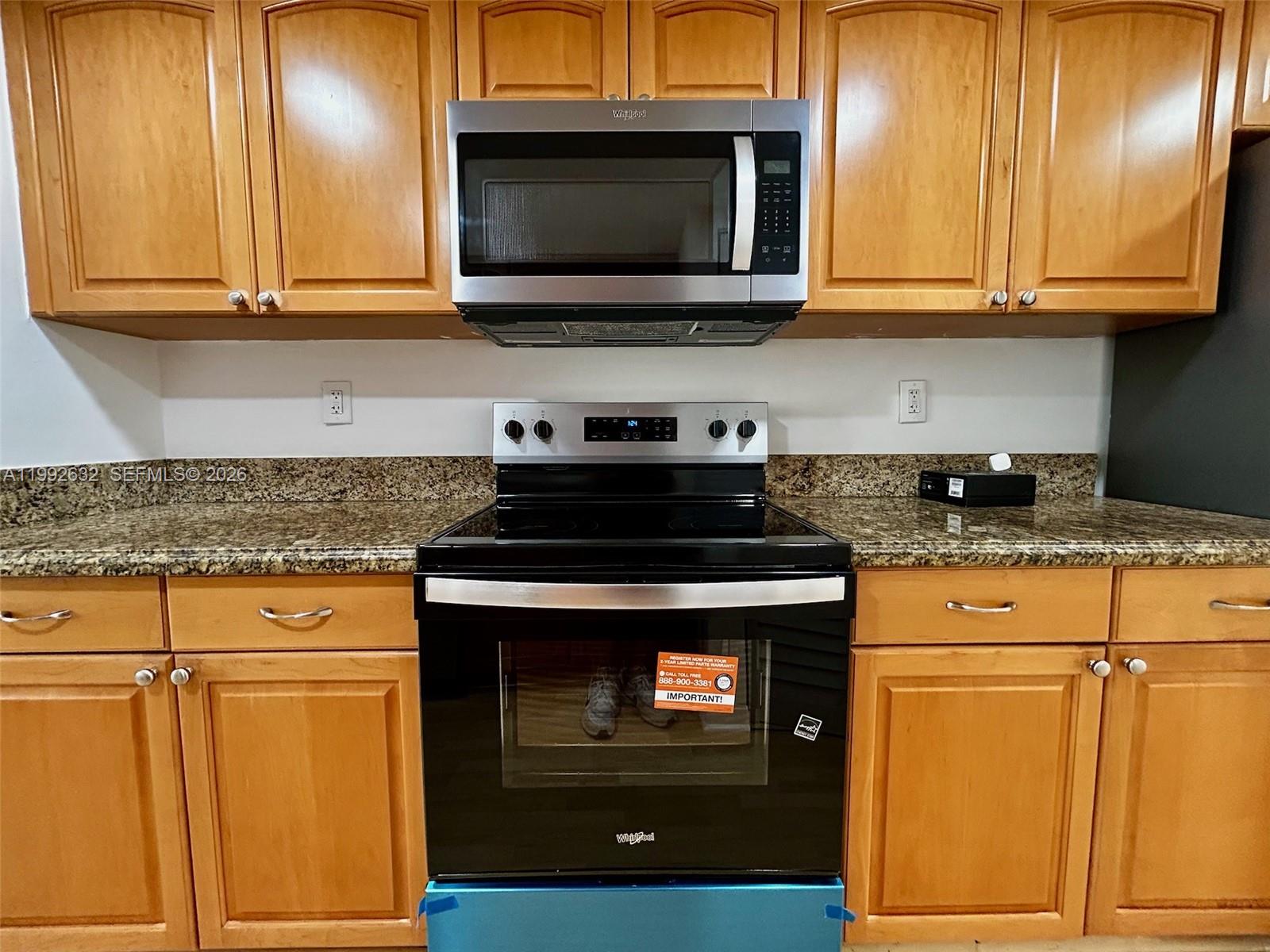 7451 NW 16th St #304 Plantation, FL 33313