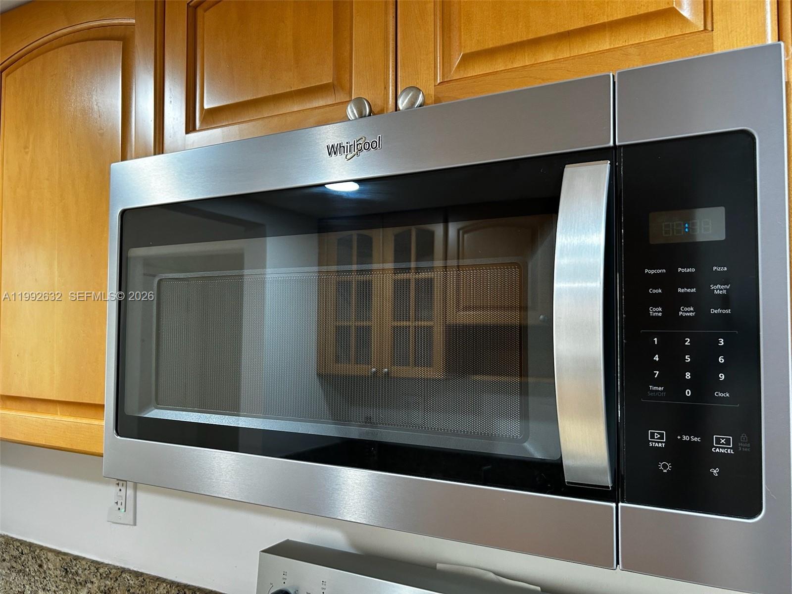 7451 NW 16th St #304 Plantation, FL 33313