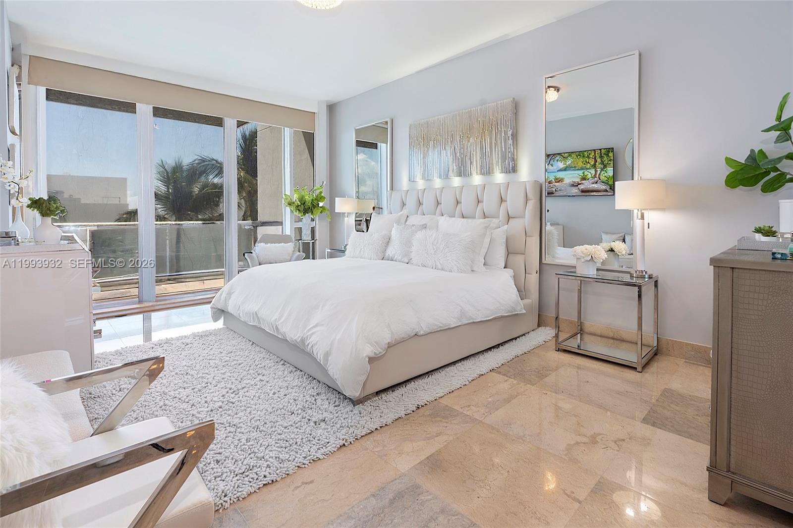 100 S Pointe Dr #506 Miami Beach, FL 33139