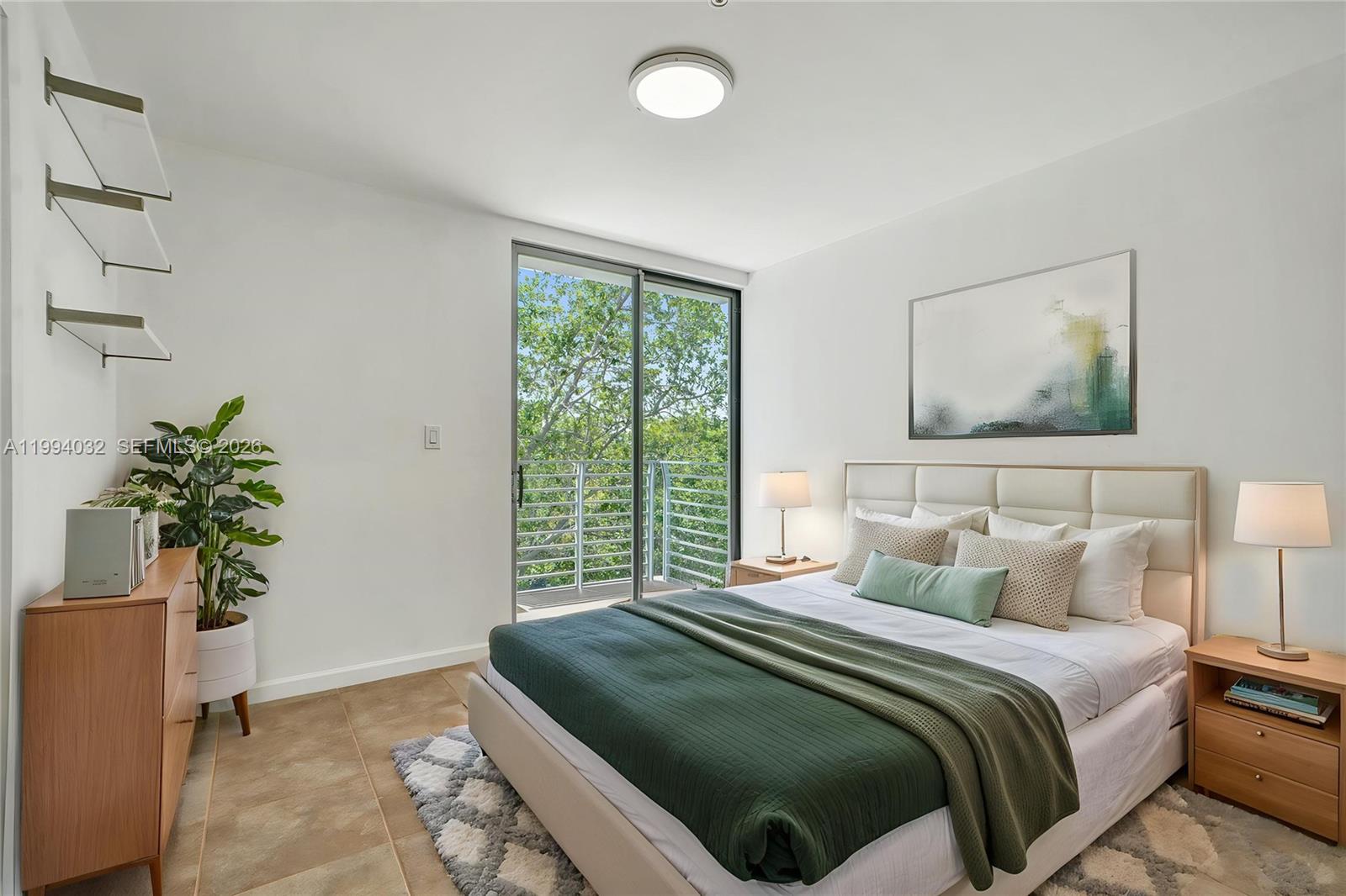 163 N Shore Dr #163-6 Miami Beach, FL 33141