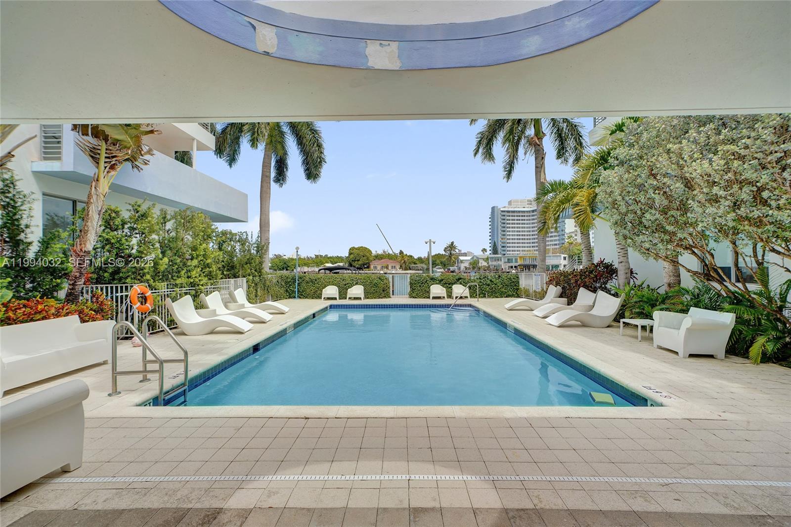 163 N Shore Dr #163-6 Miami Beach, FL 33141