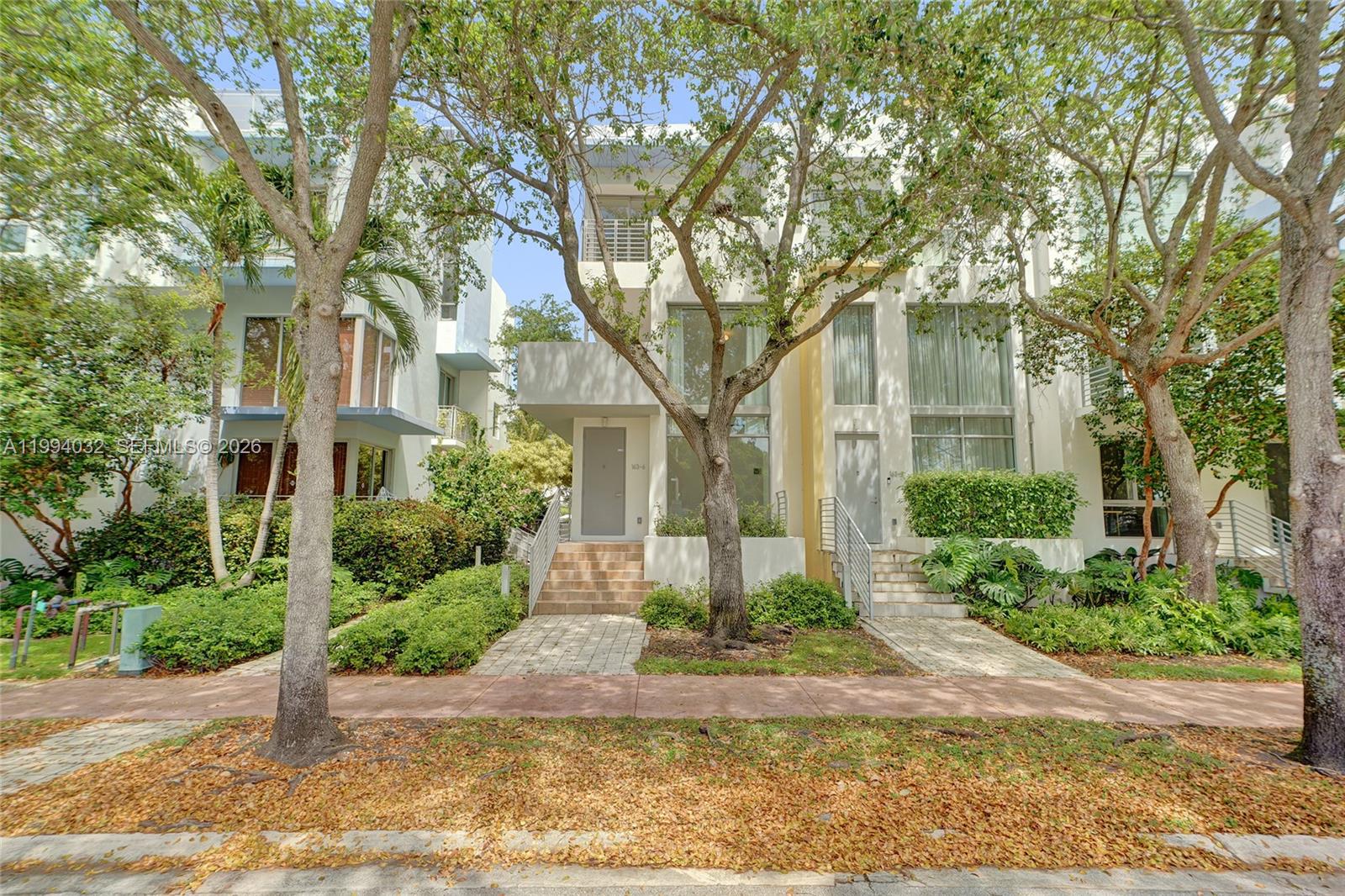 163 N Shore Dr #163-6 Miami Beach, FL 33141