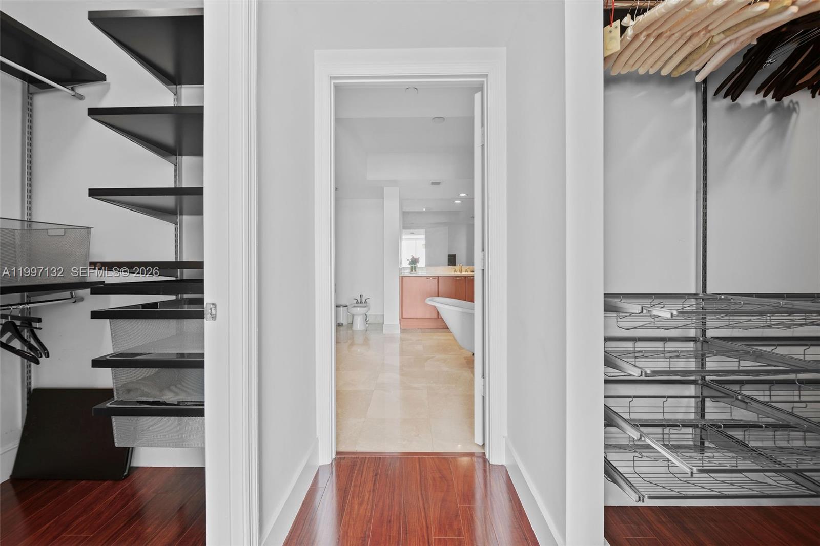 image Peninsula II30