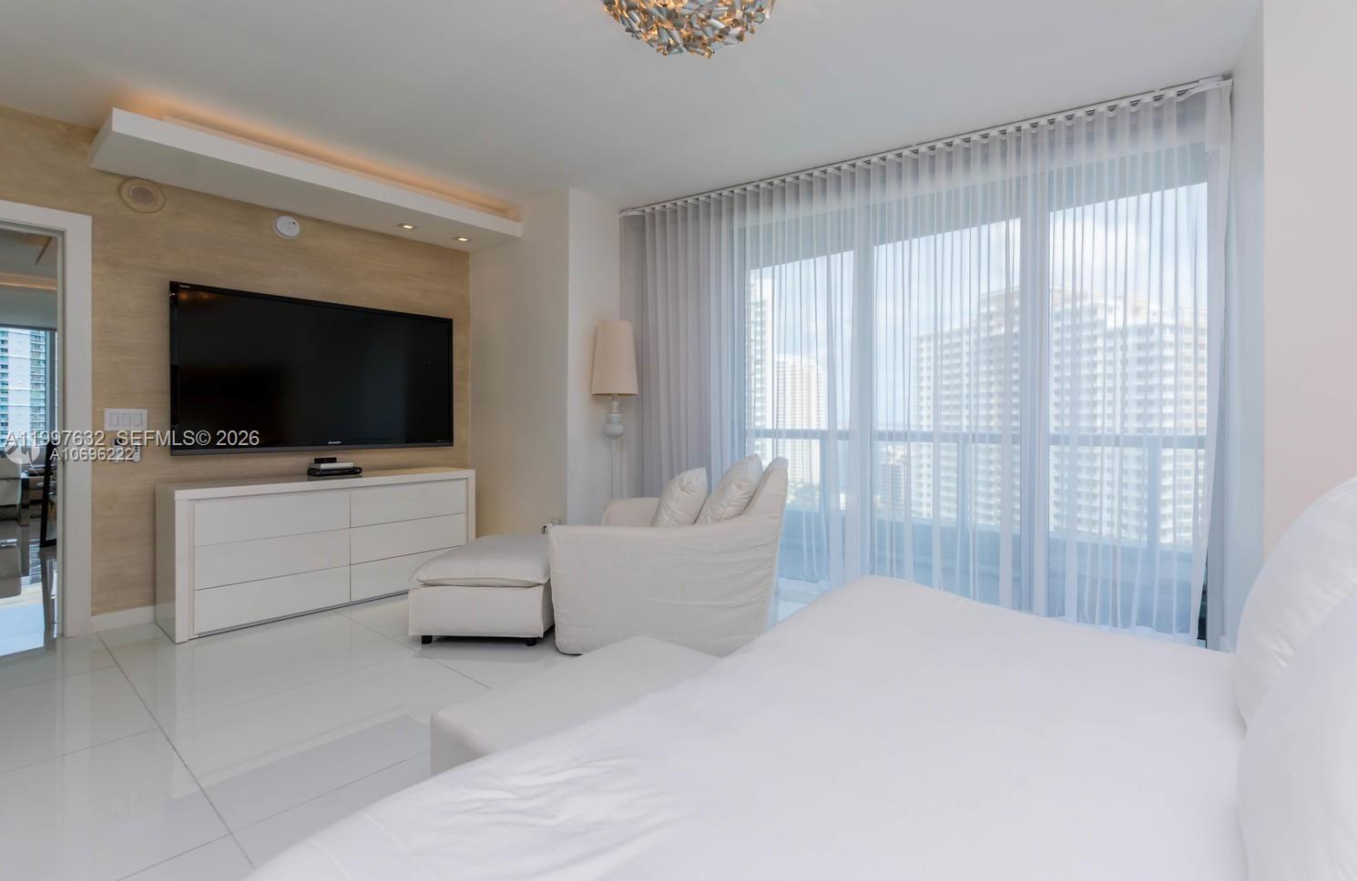 image Icon Brickell I9