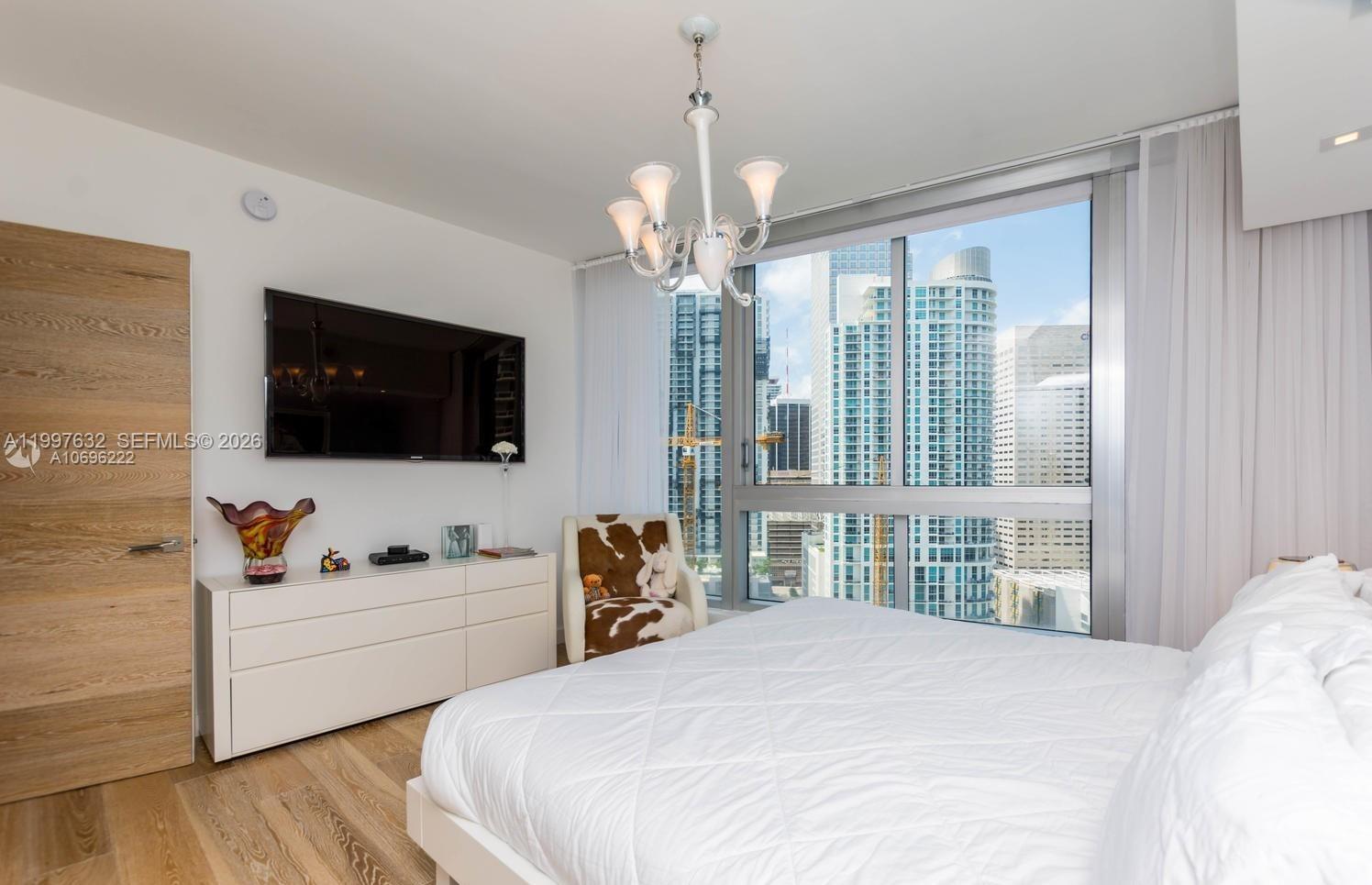 image Icon Brickell I16