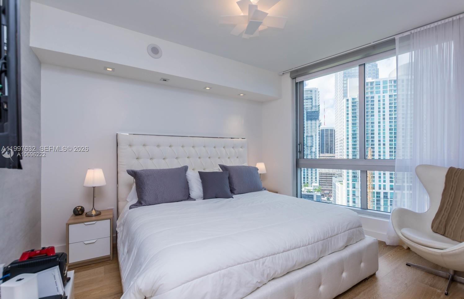 image Icon Brickell I19