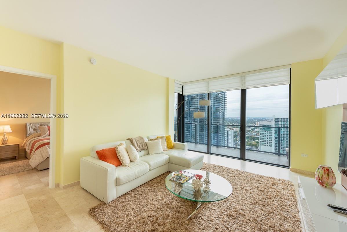 image Reach Brickell City Centre8