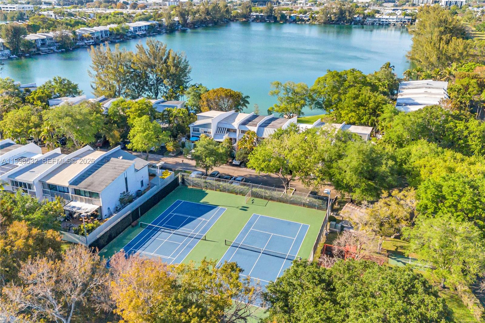 7018 SW 53rd Ln Miami, FL 33155