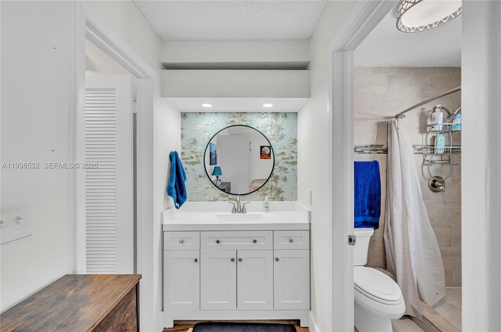 7018 SW 53rd Ln Miami, FL 33155