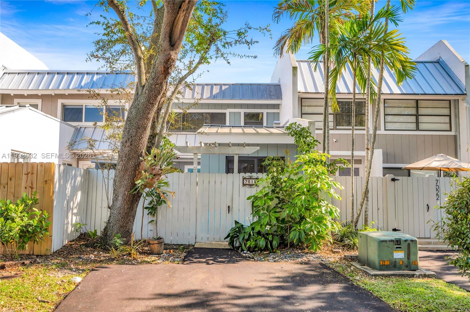 7018 SW 53rd Ln Miami, FL 33155