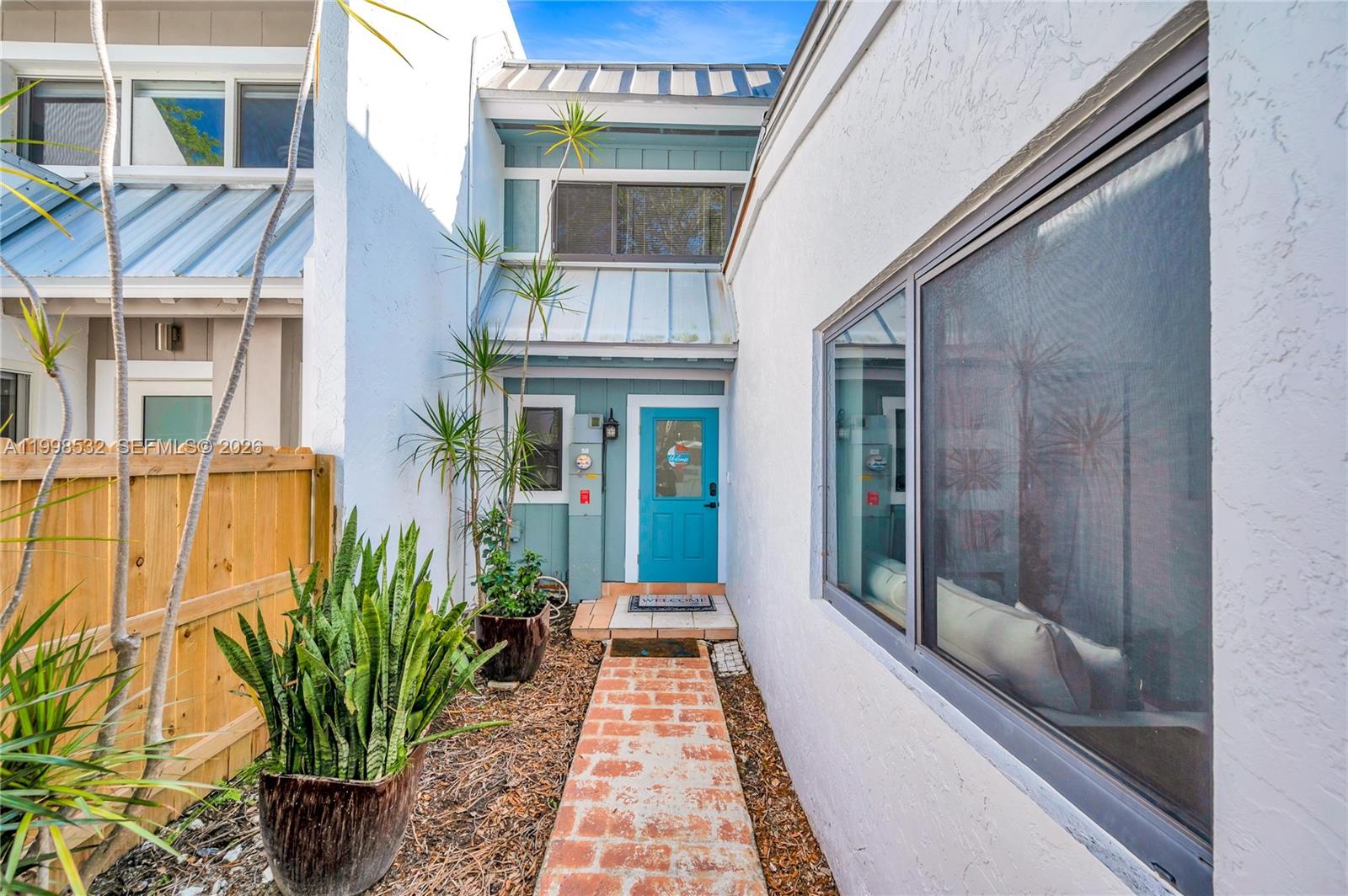 7018 SW 53rd Ln Miami, FL 33155