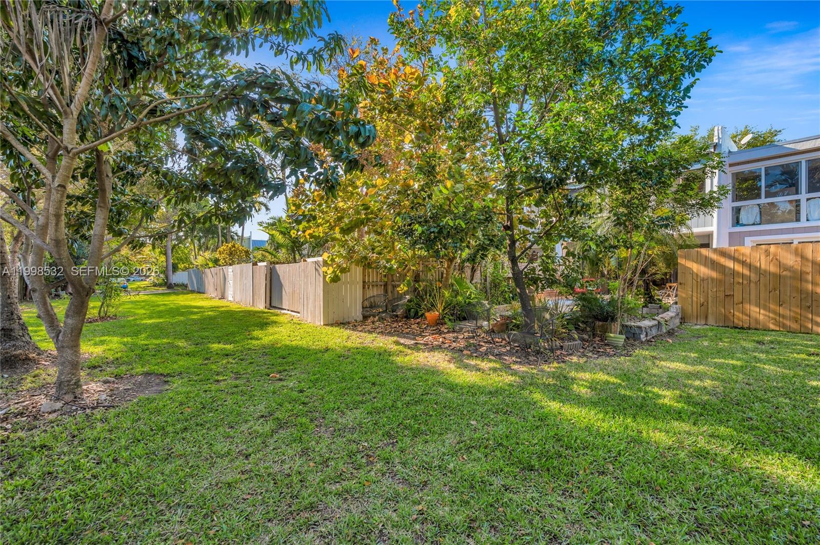 7018 SW 53rd Ln Miami, FL 33155