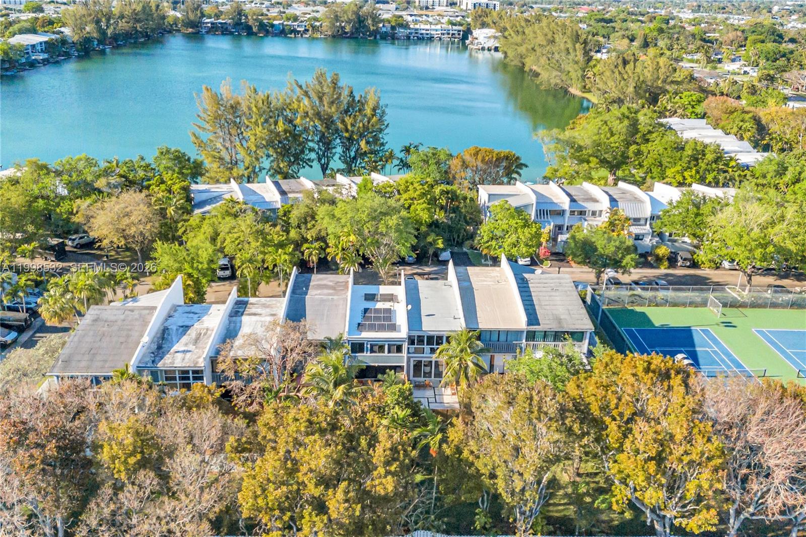 7018 SW 53rd Ln Miami, FL 33155