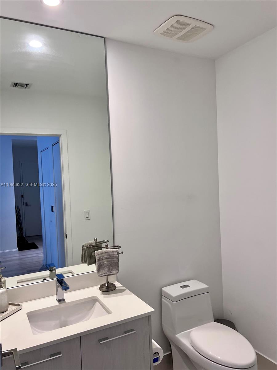 image Brickell Heights West9