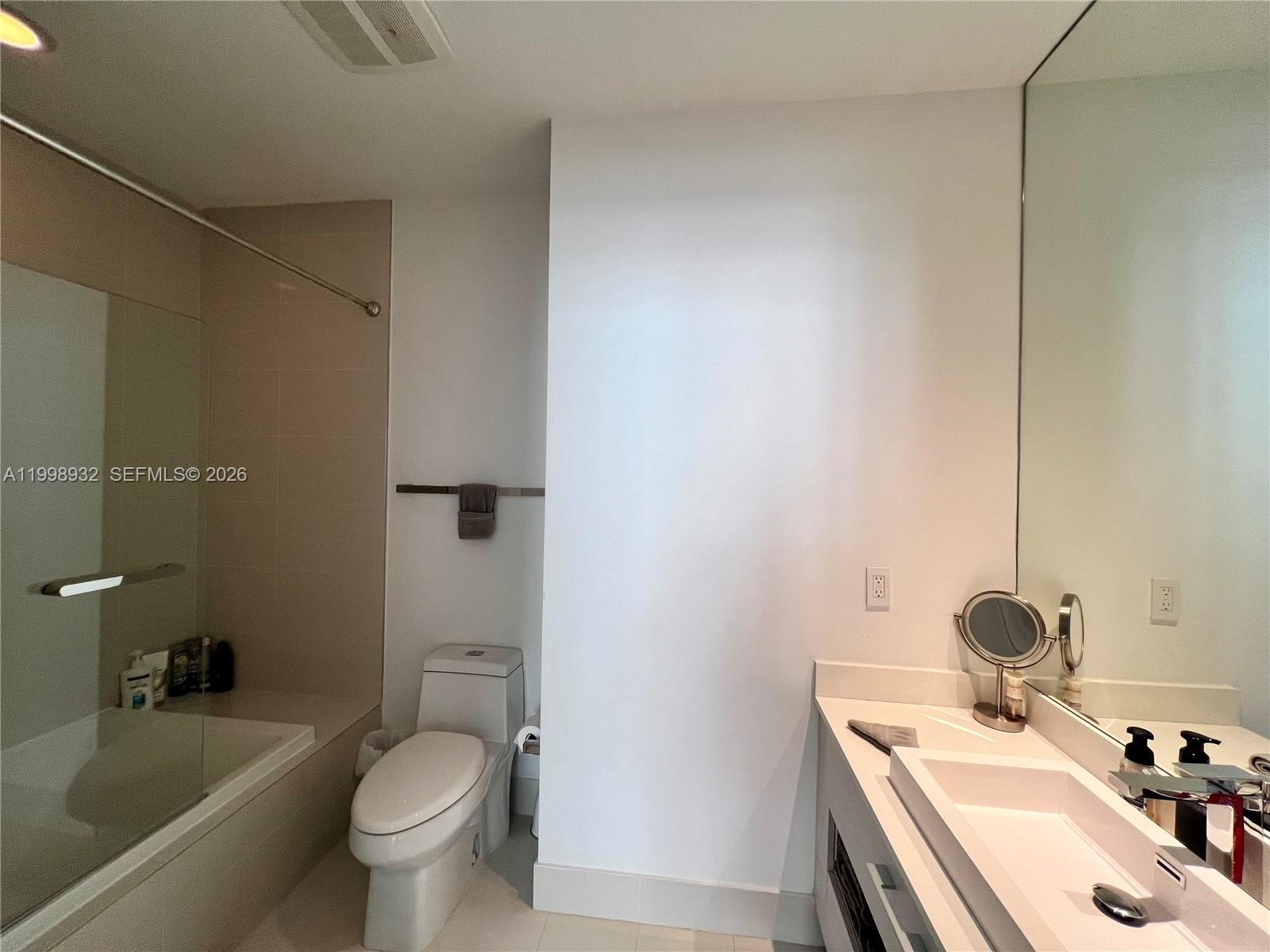 image Brickell Heights West10