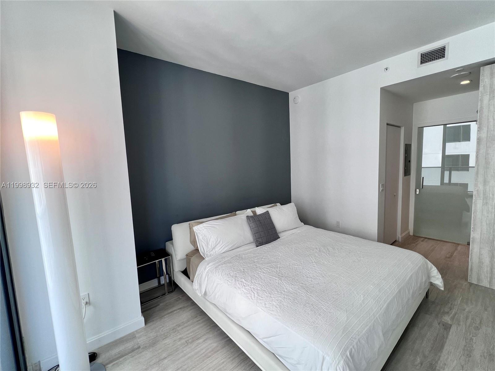 image Brickell Heights West8