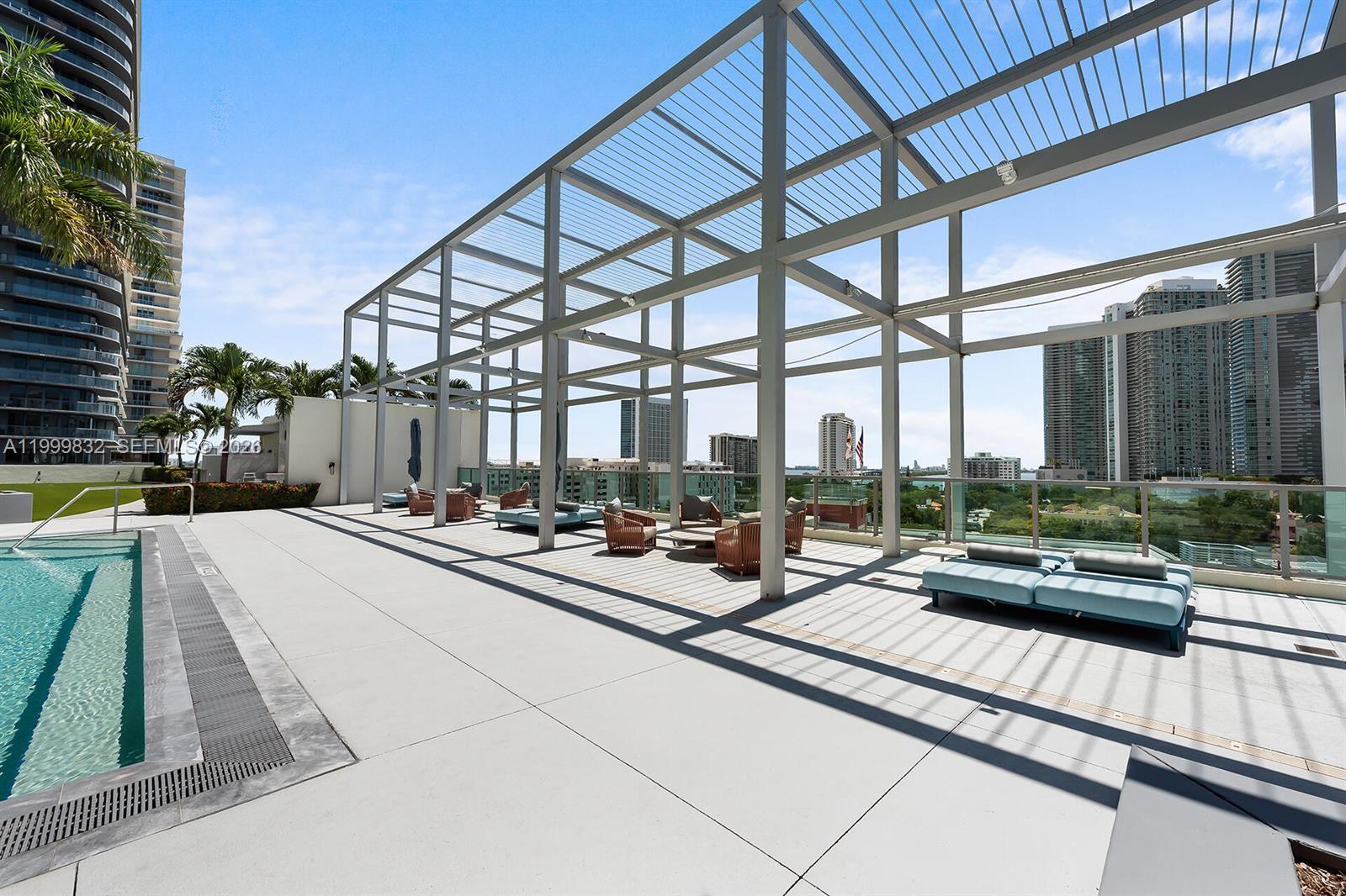 image 4 Midtown1