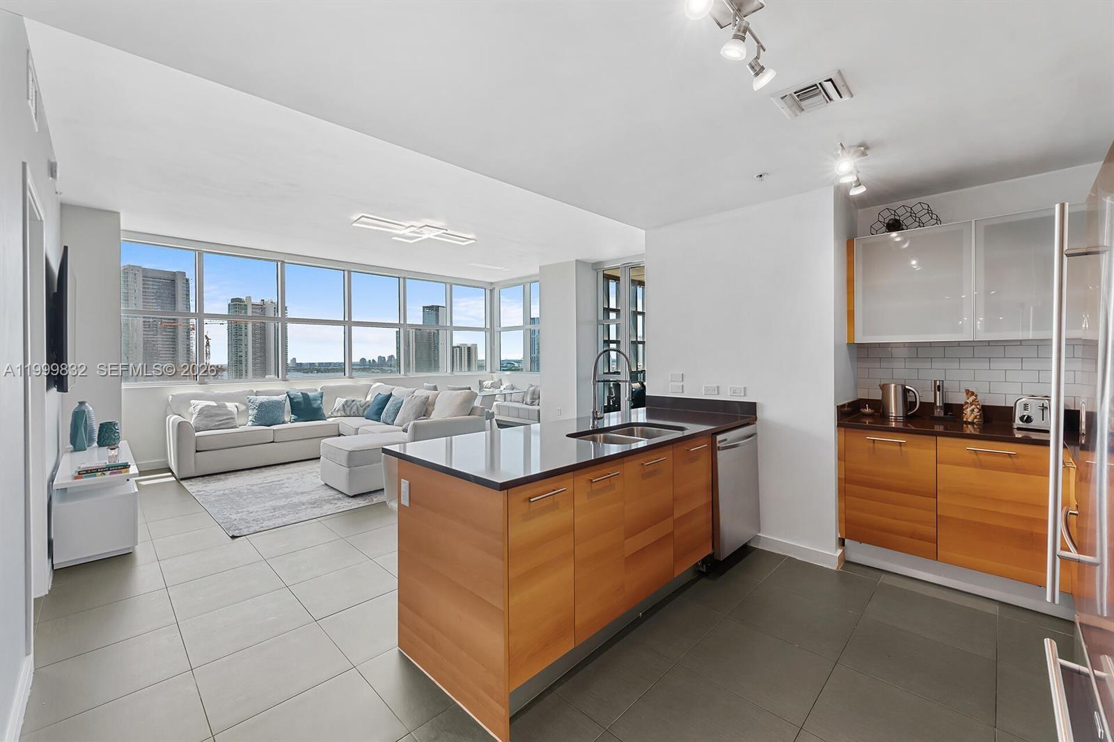 image 4 Midtown26