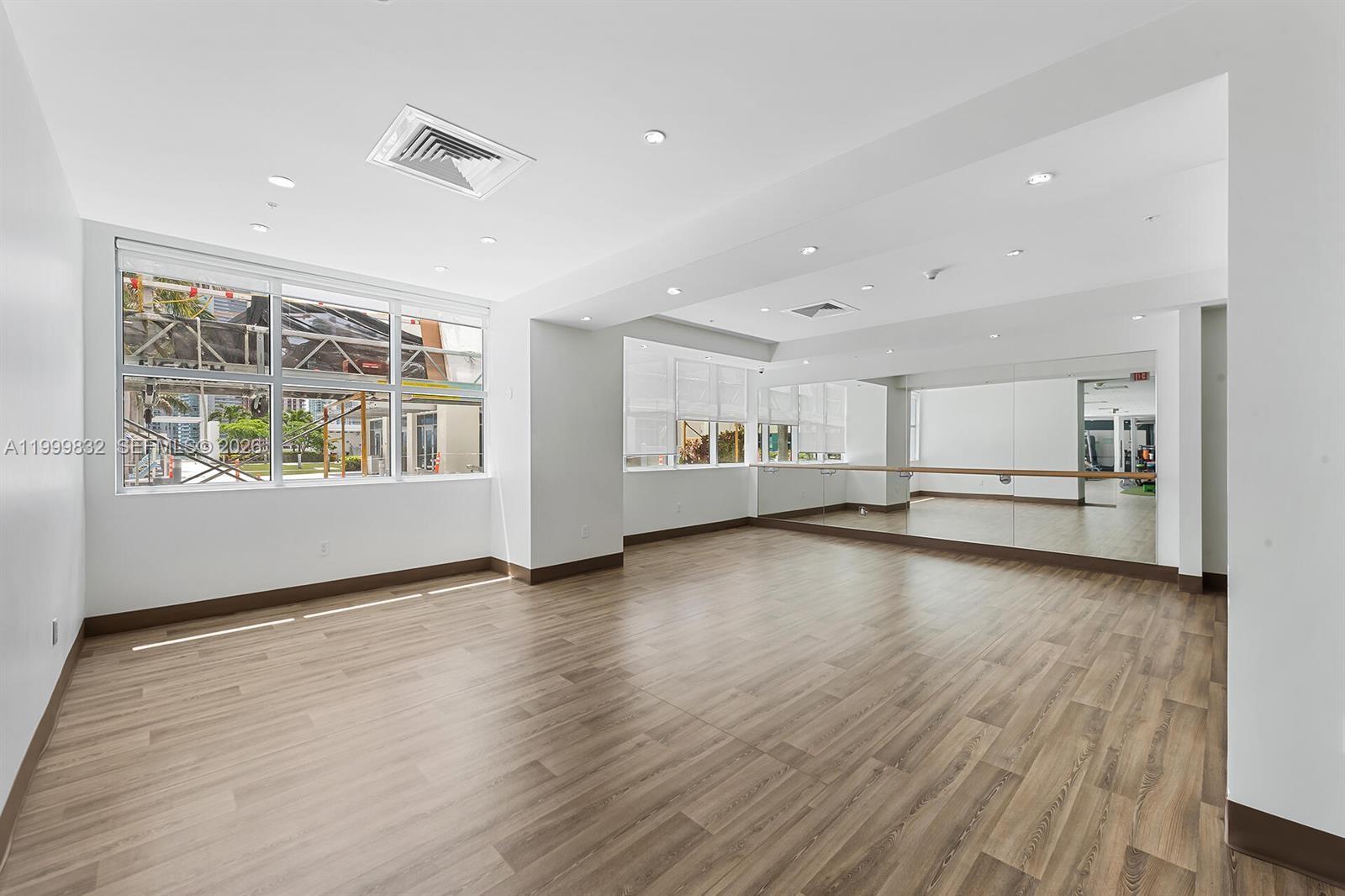 image 4 Midtown6