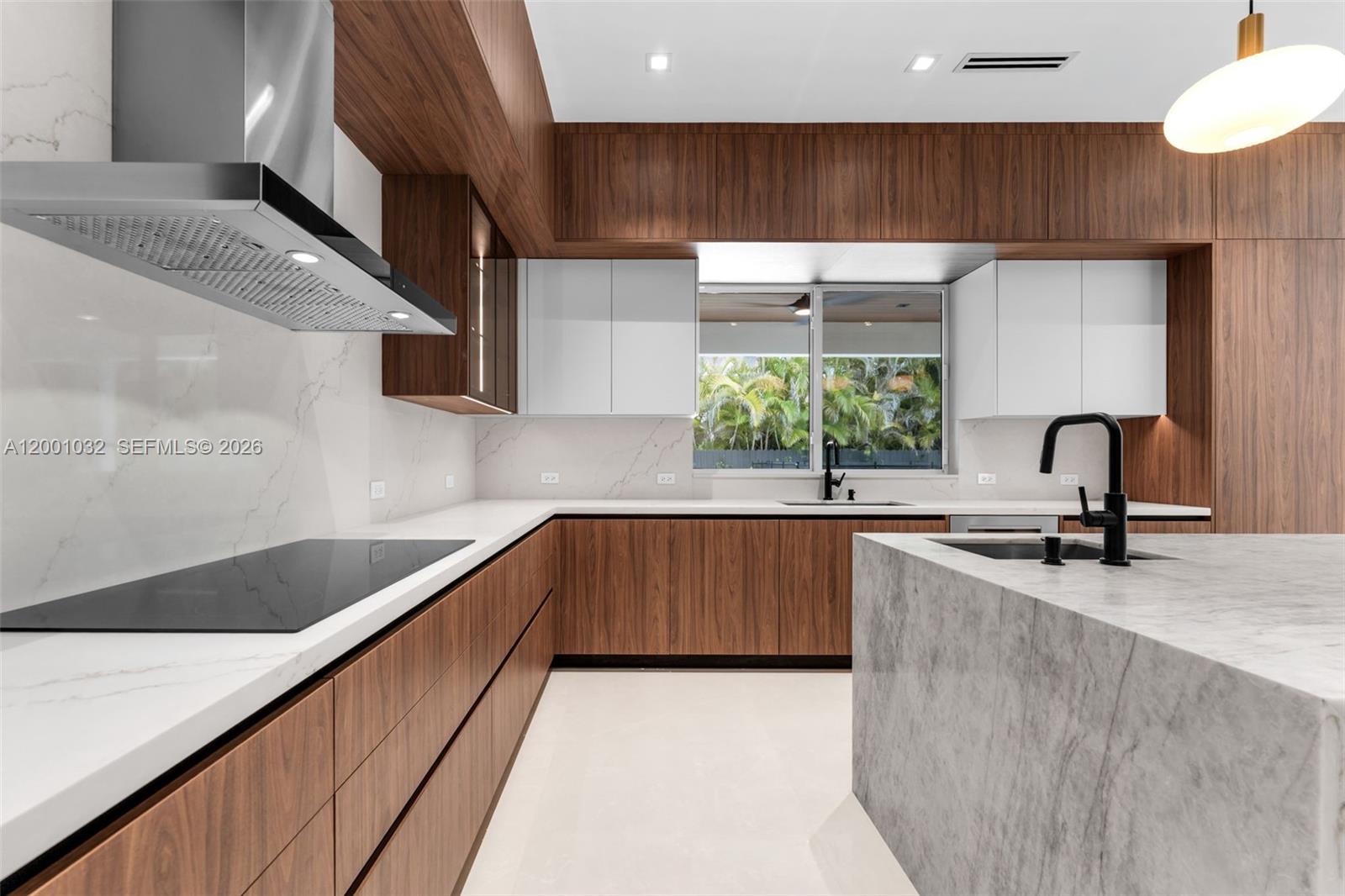 7980 SW 184th Ter Cutler Bay, FL 33157