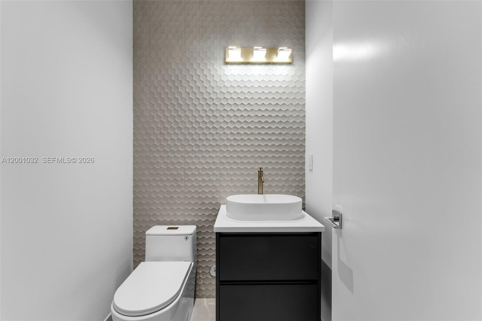 7980 SW 184th Ter Cutler Bay, FL 33157