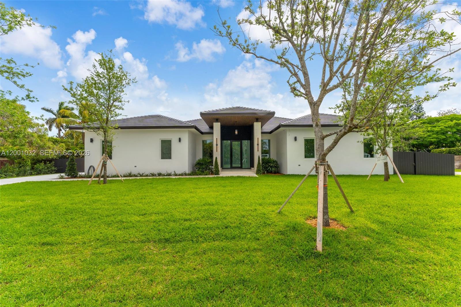 7980 SW 184th Ter Cutler Bay, FL 33157