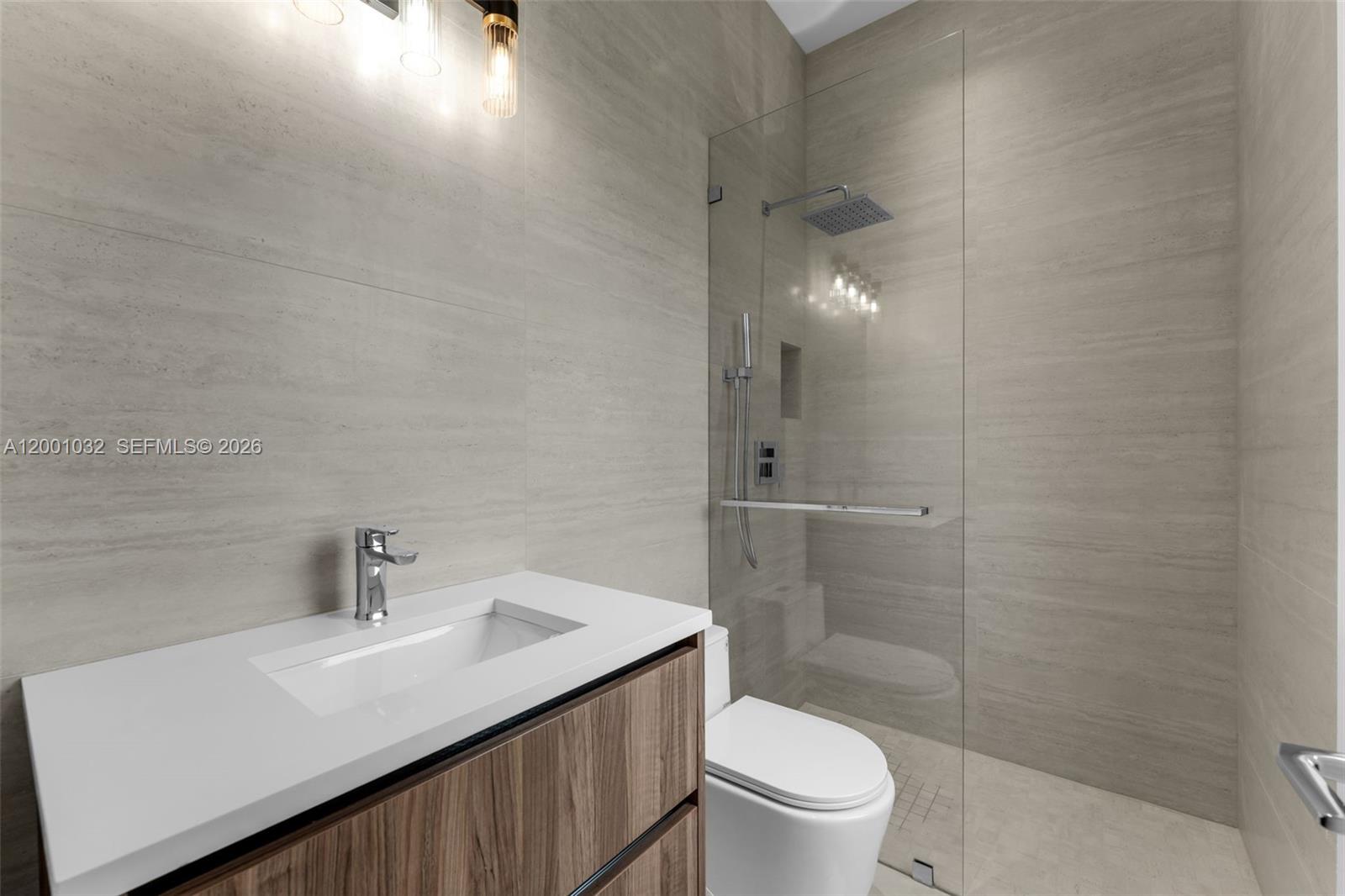 7980 SW 184th Ter Cutler Bay, FL 33157