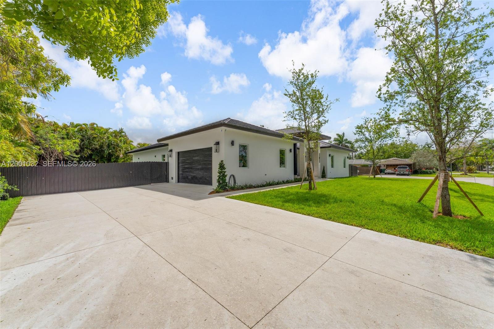 7980 SW 184th Ter Cutler Bay, FL 33157