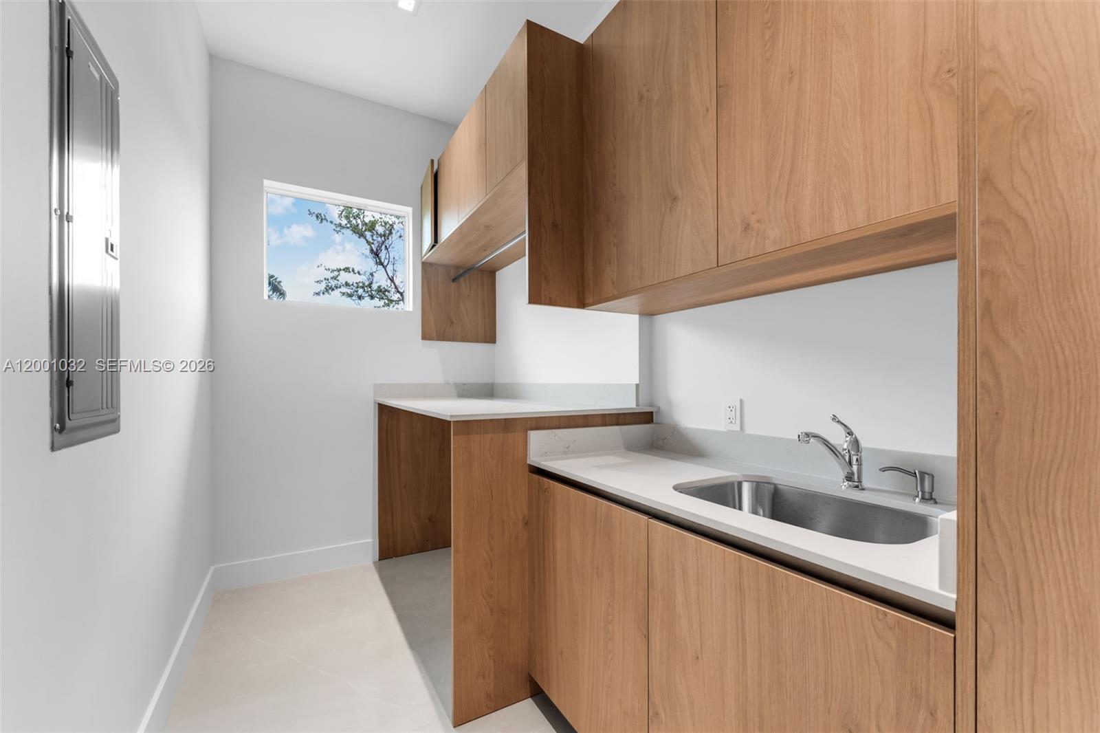 7980 SW 184th Ter Cutler Bay, FL 33157