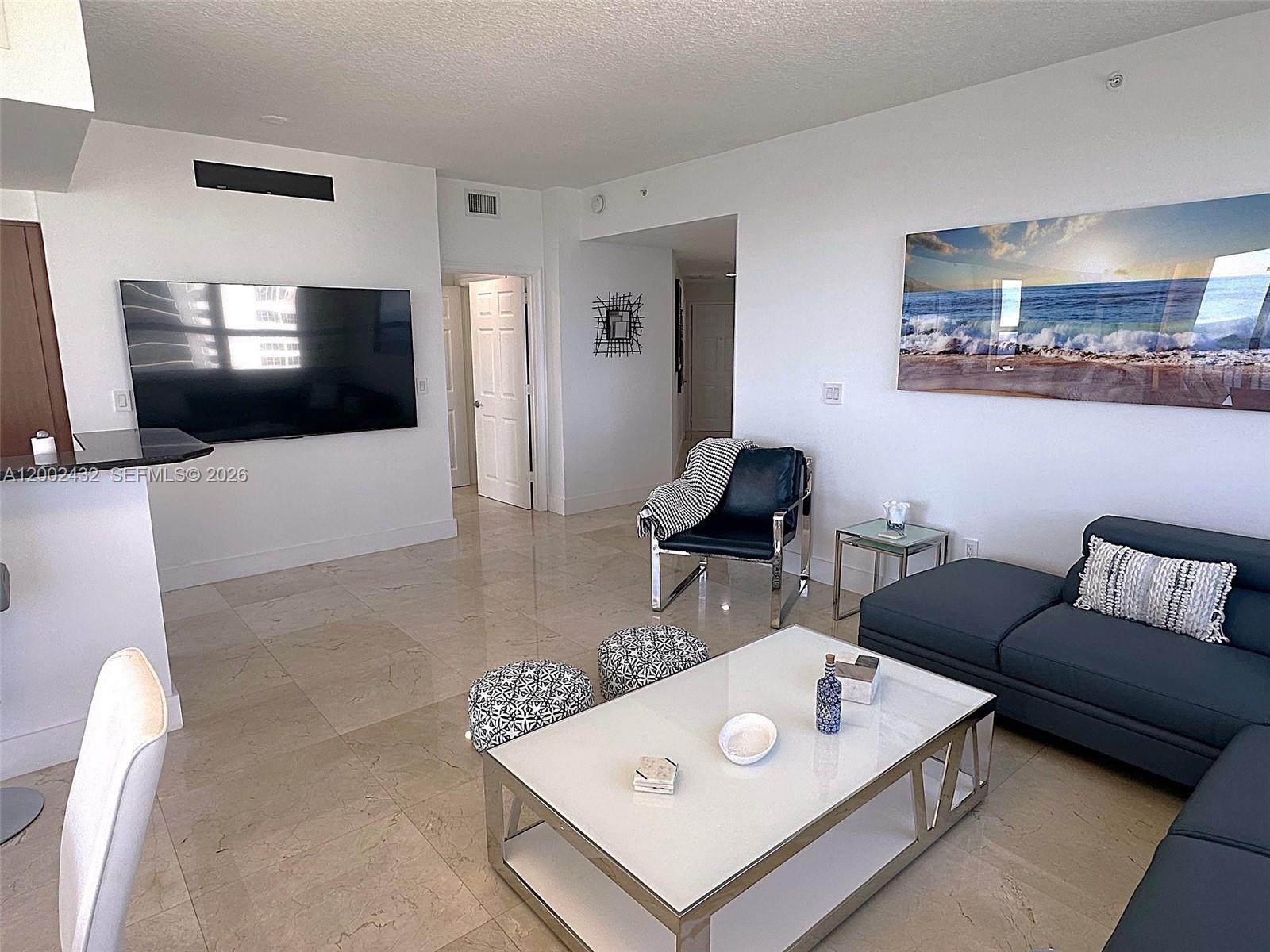 image 2080 Ocean Drive12