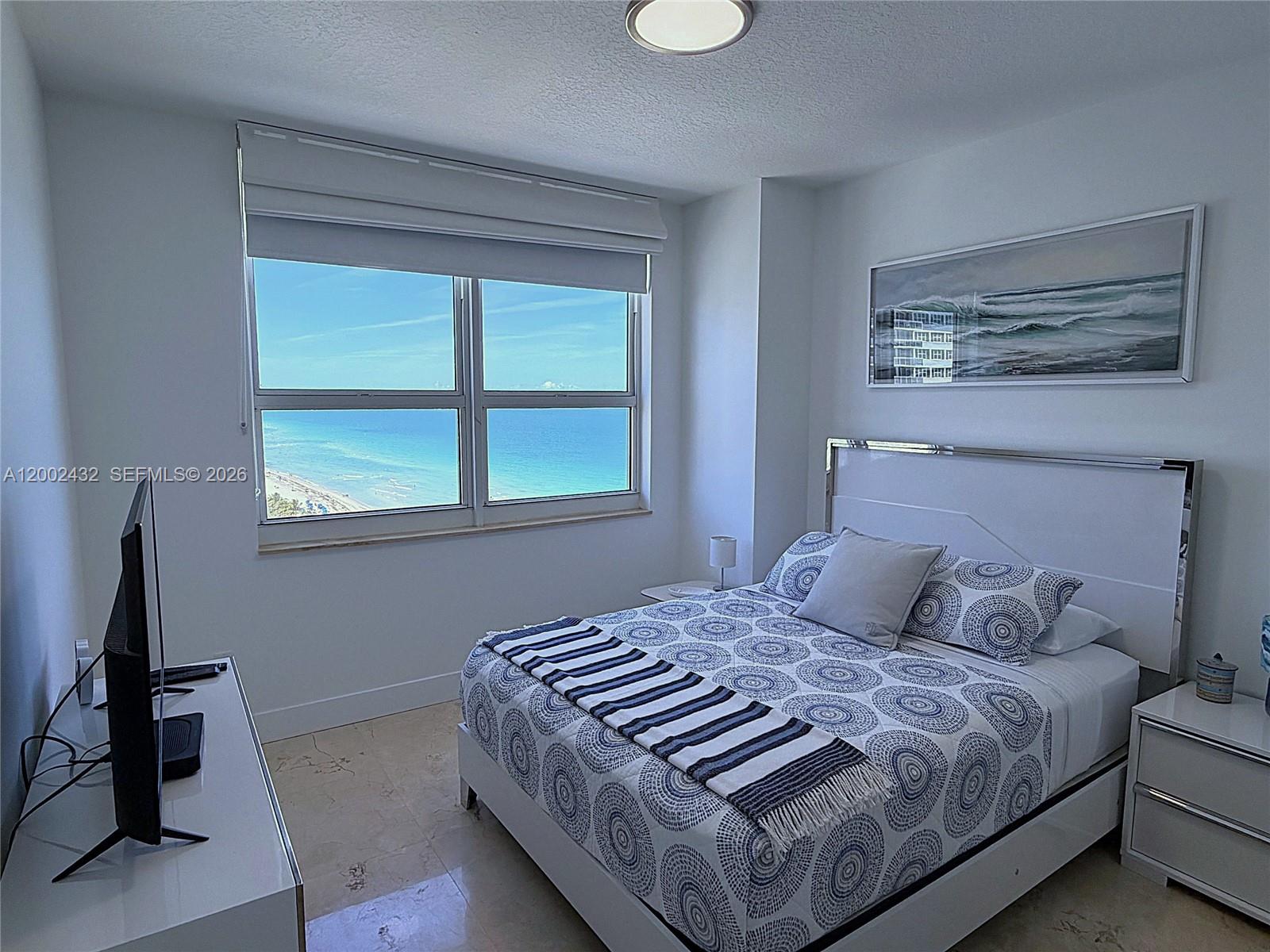 image 2080 Ocean Drive23