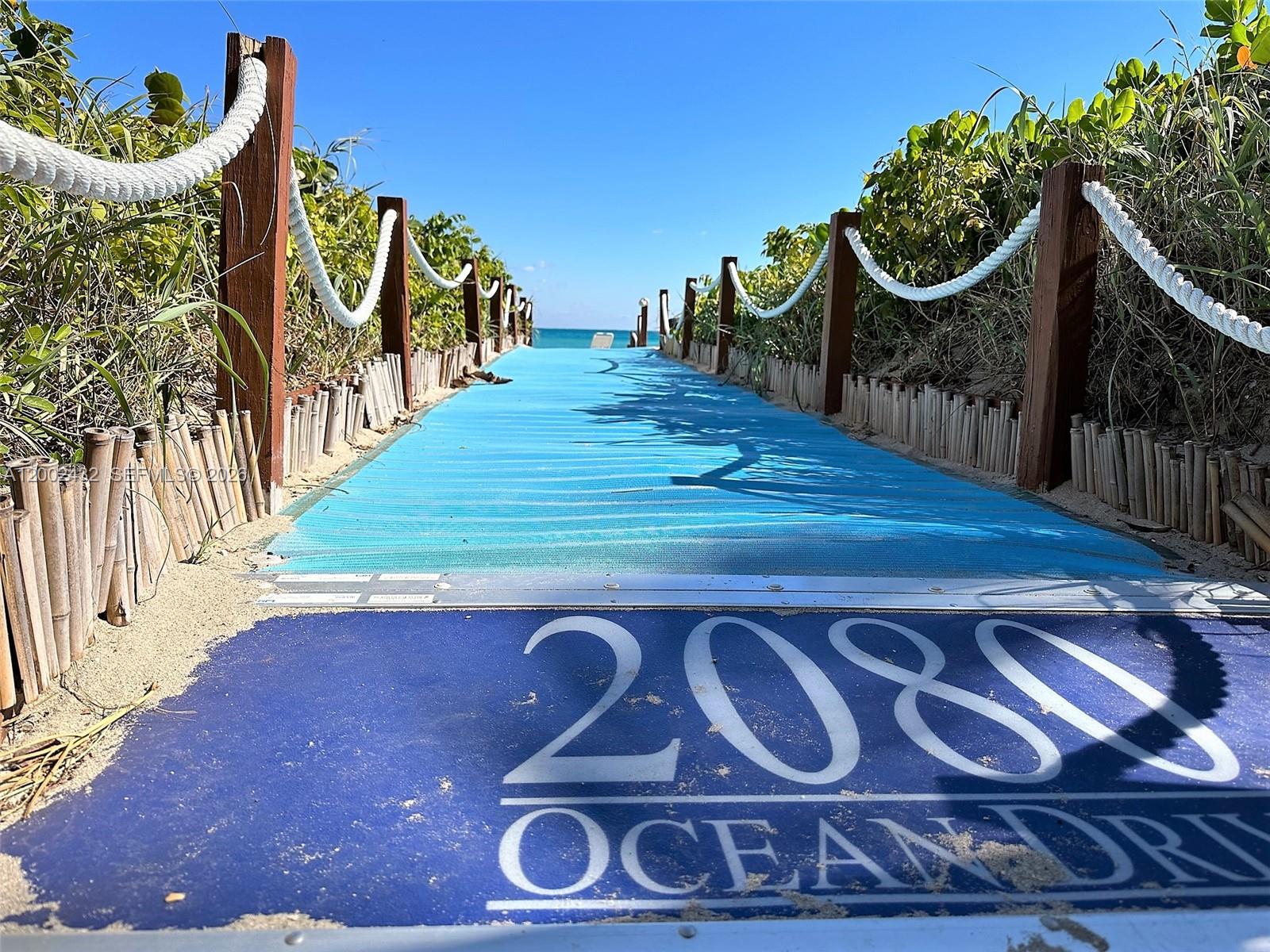 image 2080 Ocean Drive35
