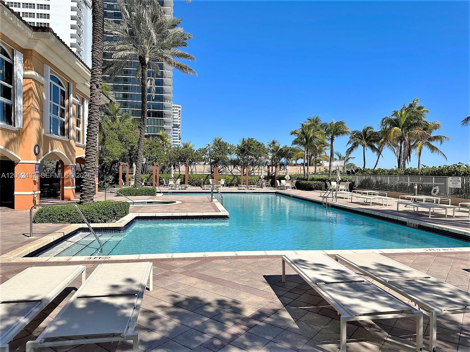 image 2080 Ocean Drive40