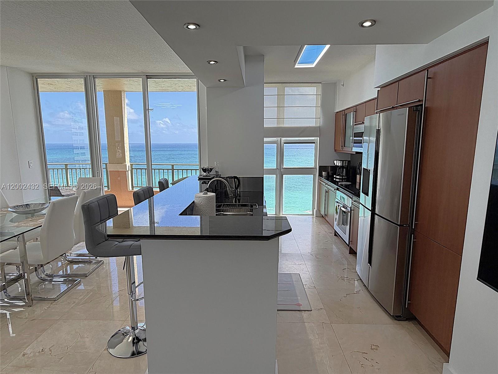 image 2080 Ocean Drive6