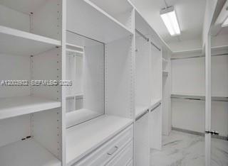 286 Bal Bay Dr #2B Bal Harbour, FL 33154