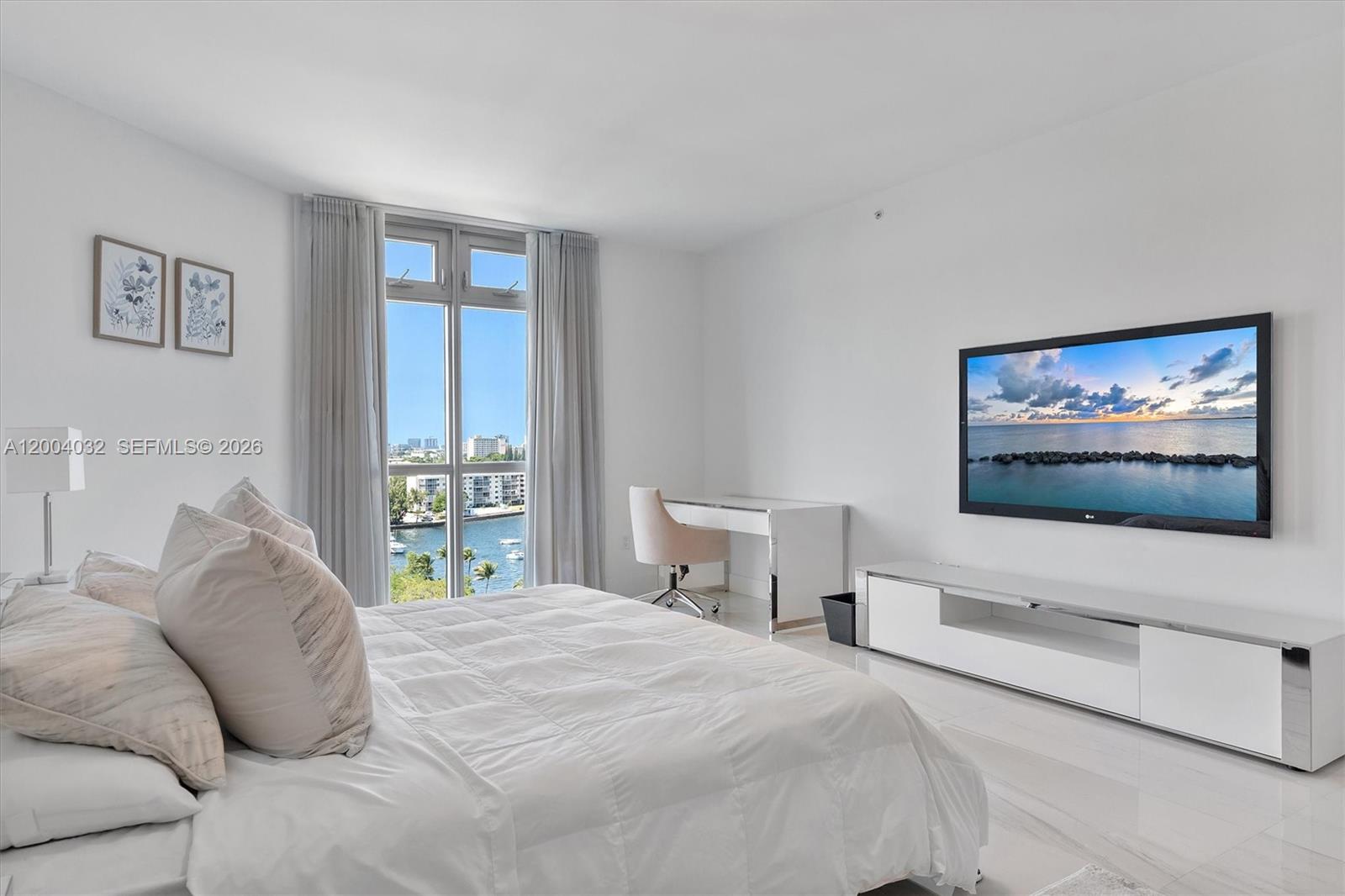 image Marina Palms Residen14