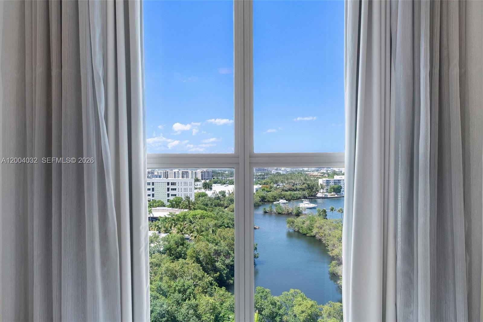 image Marina Palms Residen19