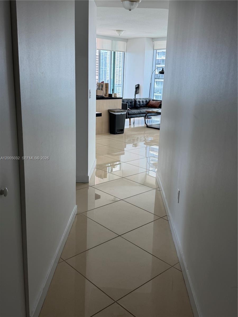 image Axis on Brickell North1
