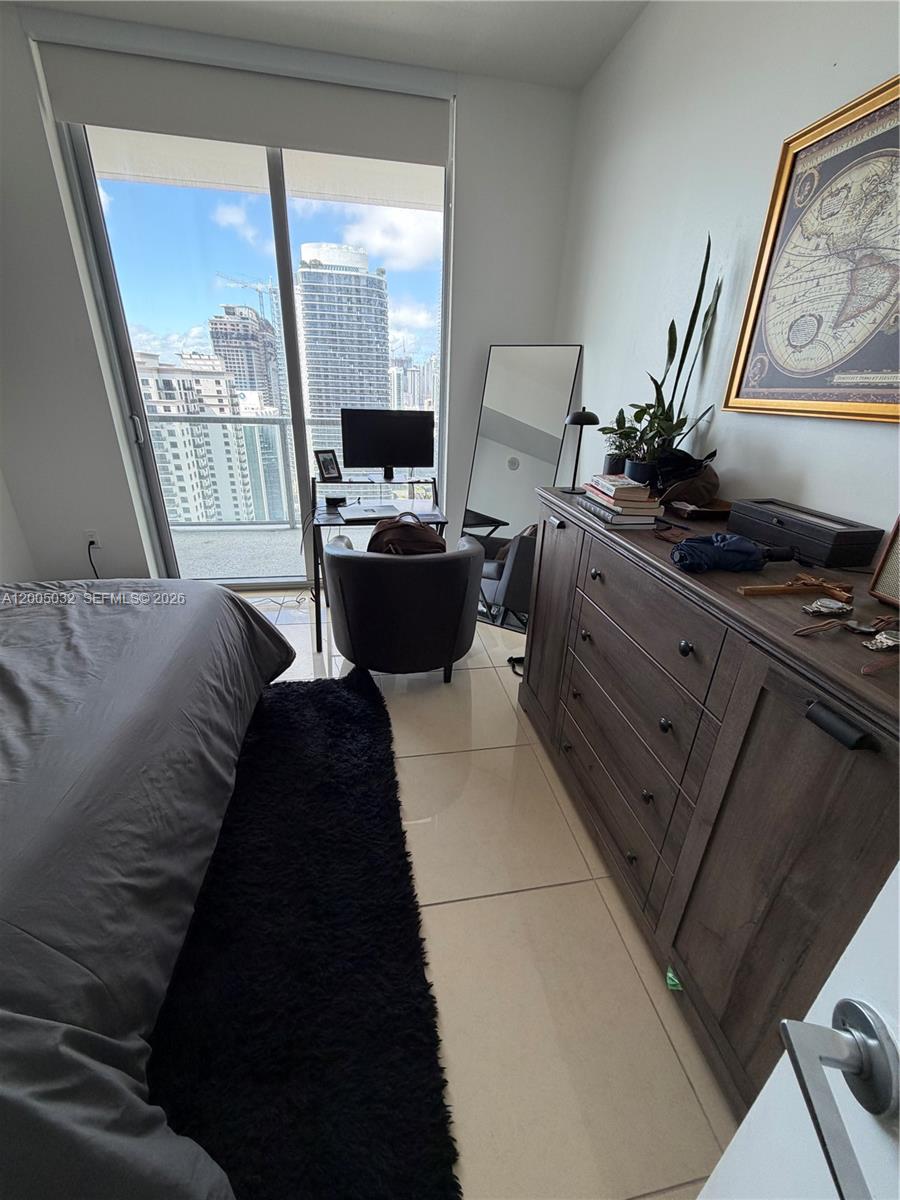 image Axis on Brickell North5