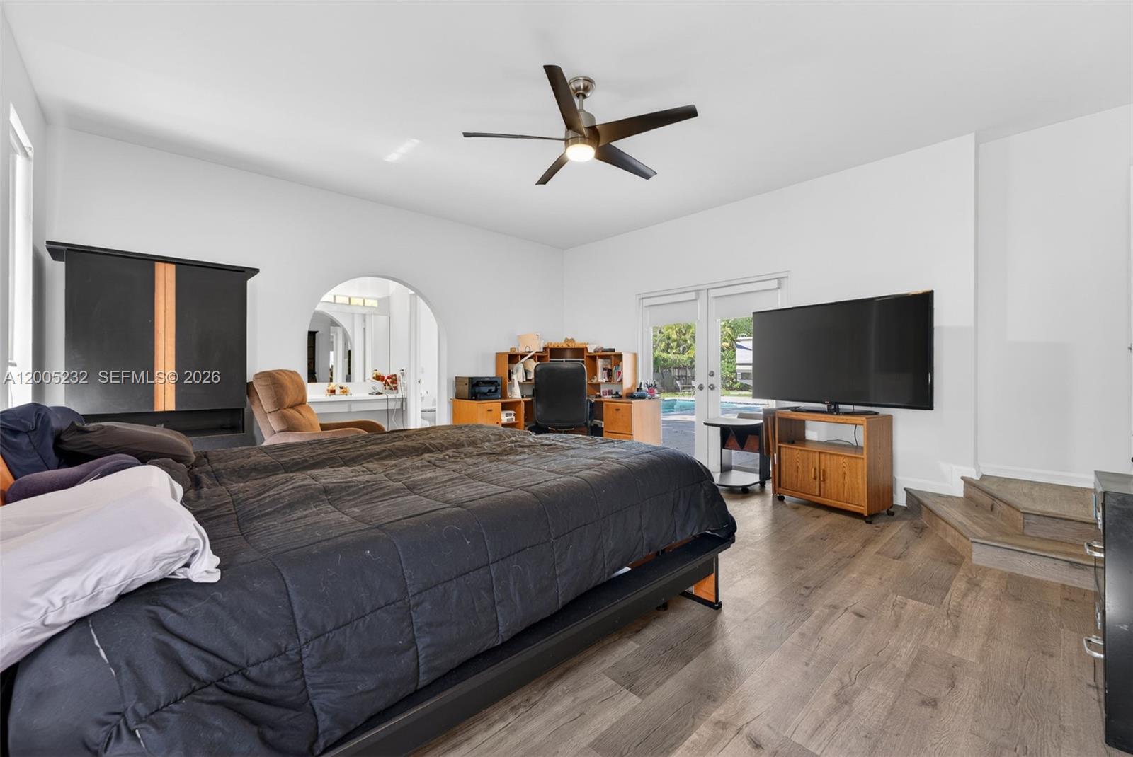 10124 SW 130th Ter Miami, FL 33176