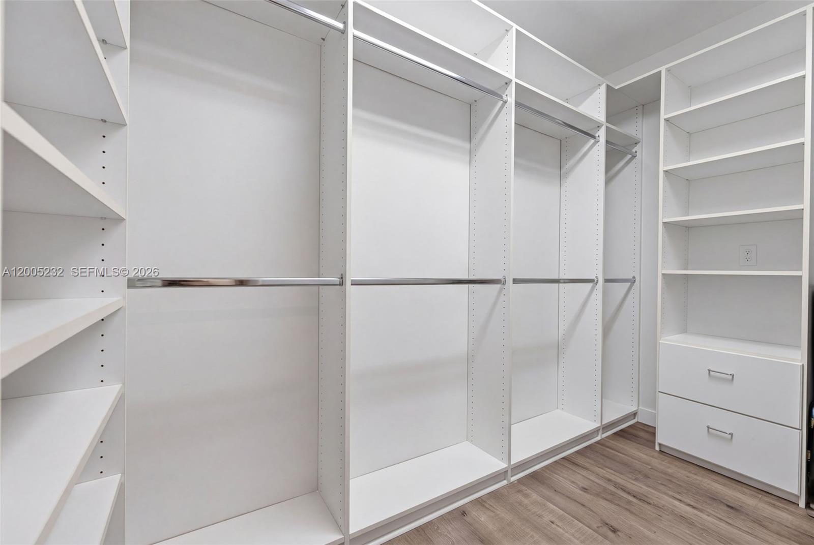 10124 SW 130th Ter Miami, FL 33176