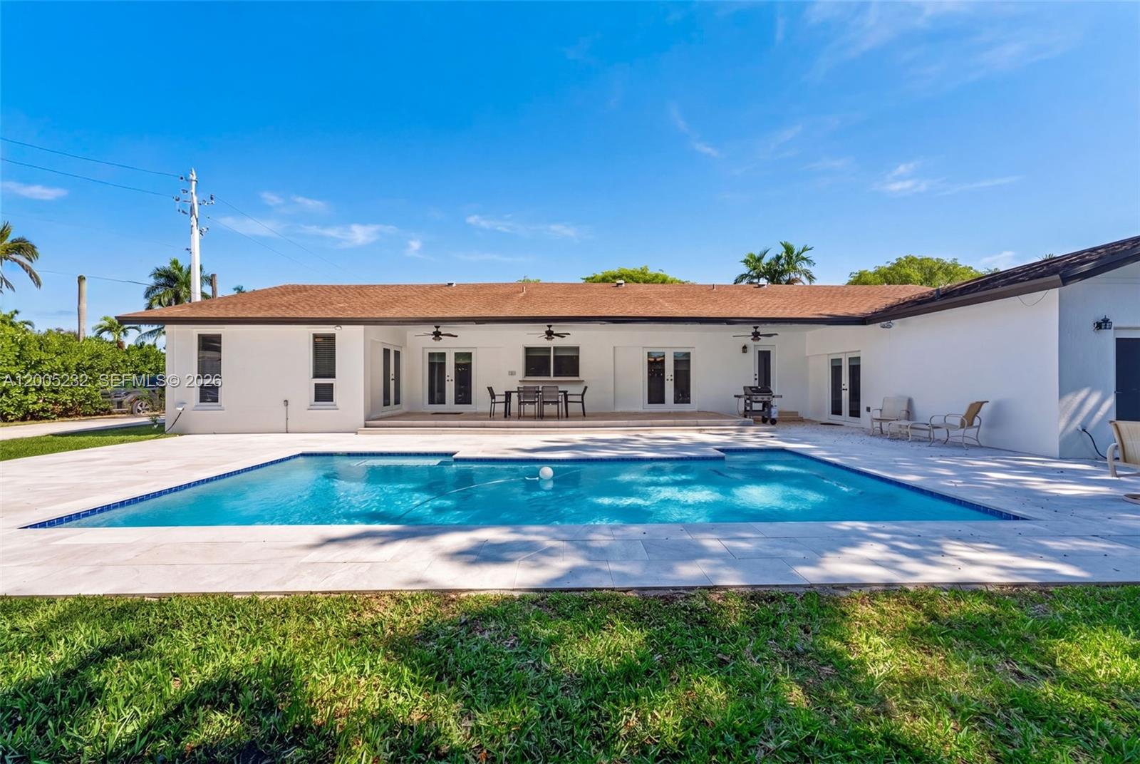 10124 SW 130th Ter Miami, FL 33176