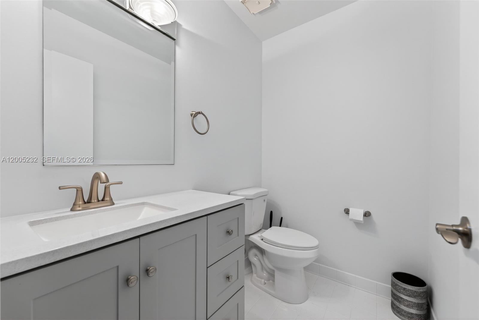 10124 SW 130th Ter Miami, FL 33176